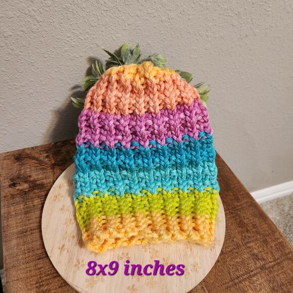 Handmade Colorful Knit Stocking Hat‎ - Picture 2 of 2